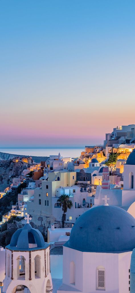 Greece Phone Background, European Wallpaper Aesthetic, Europe Wallpaper, Greece Wallpaper, Grecia Santorini, Croatia Summer, Cityscape Wallpaper, Travelling Europe, France Fashion