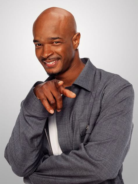 Damon Wayans My Wife And Kids, Damon Wayans, Tv Dads, Celebrity Siblings, Bill Cosby, Black Hollywood, Bald Men, Wife And Kids, Actrices Hollywood