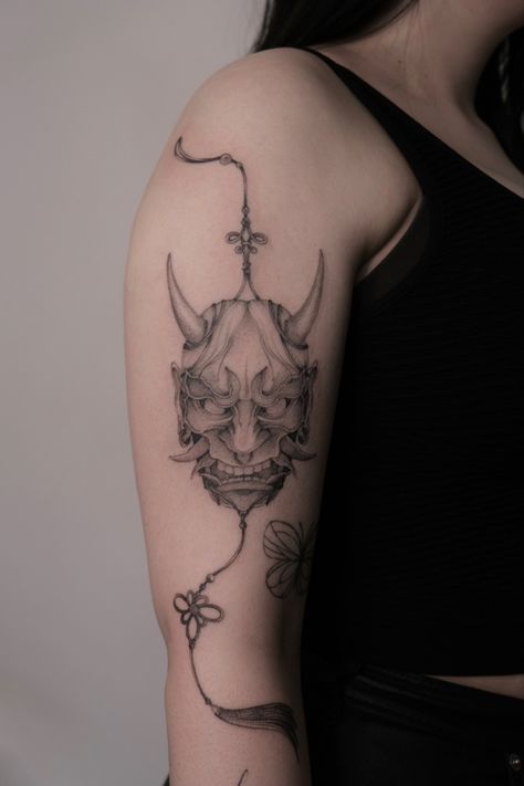 Asian Art Tattoos, Tattoo Pieces, Oni Mask Tattoo, Ink Master Tattoos, Hannya Mask Tattoo, Special Tattoos, Mask Tattoo, Design Tattoo, Tattoo Project