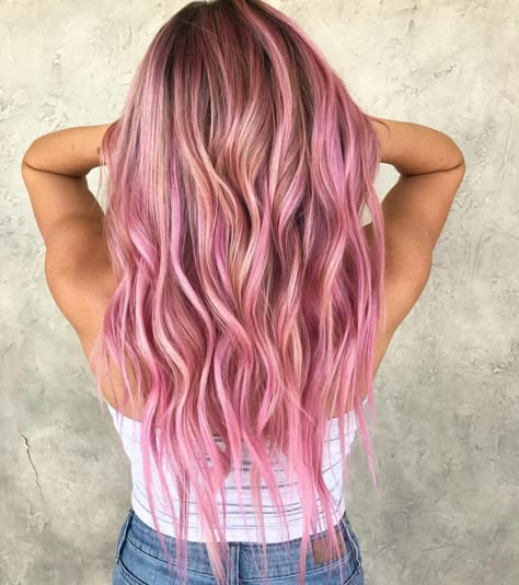 Pink/peach/opal-toned balayage finished off with beachy waves. Toned Balayage, Rose Gold Hair Shades, Purple Blonde, Valentines Hair, Peach Hair Colors, Best Ombre Hair, Pink Ombre Hair, Pink Blonde Hair, Hair Dyed