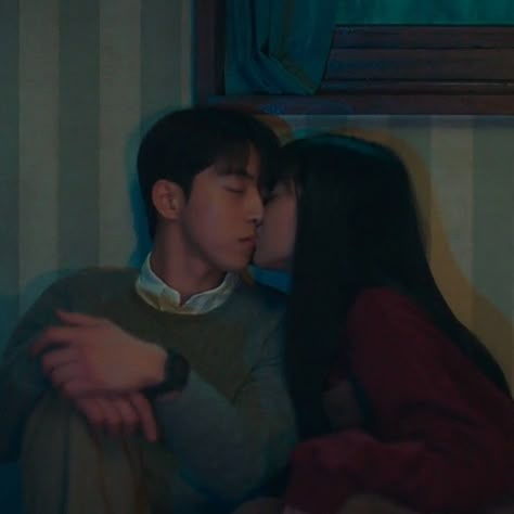 Baek Yi Jin And Na Hee Do 2521, Na Hee Do Diary, Na Hee Do Back Yi Jin, Baek Yijin And Na Heedo, Baek Yi Jin, Hee Do, Netflix Kdrama, Kdrama Couples, Scene Aesthetic