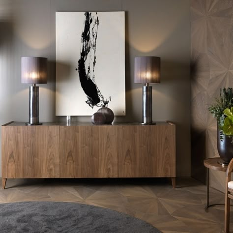 Sideboard Decor Dining Room, Wood Living Room Decor, Modern Buffet Table, Living Room Buffet, Walnut Living Room, Walnut Wood Furniture, Wood Furniture Living Room, Sideboard Decor, Credenza Design