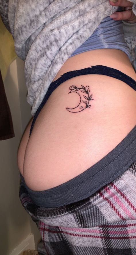 Floral moon tattoo on upper buttocks Moon On Hip Tattoo, Hip Moon Tattoo, Moon Tattoo On Hip, Moon Tattoo Hip, Moon Hip Tattoo, Floral Moon Tattoo, Floral Moon, Classy Tattoos, Hip Tattoo