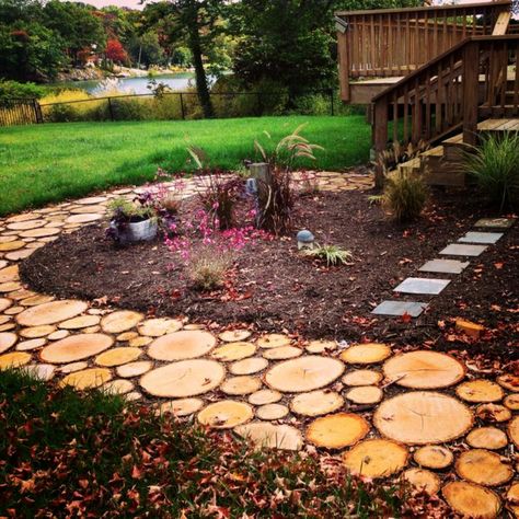 Rustic Sliced Log Stepping Stone Walking Path Sliced Tree Stump Stepping Stones #DIY #Garden #GardenIdeas #Landscaping #LandscapeDesign #LandscapingIdeas #Rustic #Cabin #Cottage Wood Pathway, Wood Walkway, Wood Path, Walkway Design, Outdoor Walkway, Walkways Paths, Wooden Walkways, Garden Walkway, Garden Area