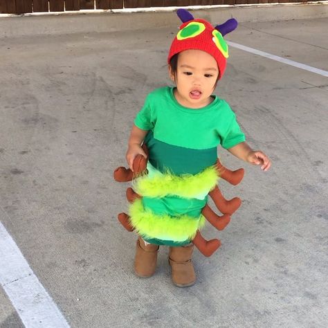 Diy Hungry Caterpillar Costume, Diy Caterpillar Costume, Hungry Caterpillar Costume, Caterpillar Craft Preschool, Duck Outfit, Caterpillar Costume, Hungry Caterpillar Craft, Kids Costume Ideas, Halloween Trunk Or Treat