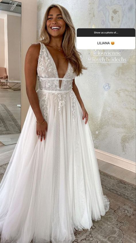 Mid Size Wedding Dresses Boho, Pear Shaped Wedding Dress Body Types, Wed2be Wedding Dress, Wedding Dresses For Larger Busts, Wedding Dresses Petite Curvy, Wedding Dresses For Big Chested Women, Lace Wedding Dress Mid Size, Wedding Dresses Midsize Women, Wedding Dresses For Big Breasted Women