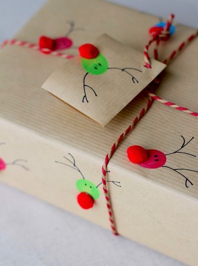 Wrapped Presents, Reindeer Gifts, Simple Gift Wrapping, Gift Wrap Ideas, Creative Gift Wrapping, Fondant Figures, Cadeau Diy, Wrap Ideas, Wrapping Gifts