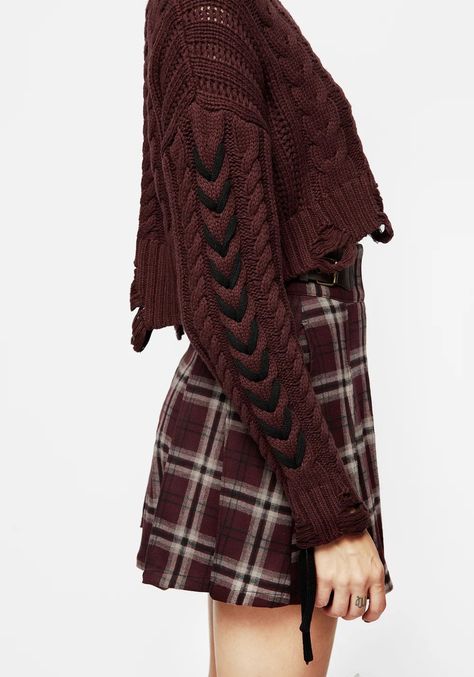 Cropped Jumpers, Crop Jumper, Out Of Mind, Grunge Baggy, Winter Boho, Deep Burgundy, Swaggy Outfits, Mock Neckline, Boho Look