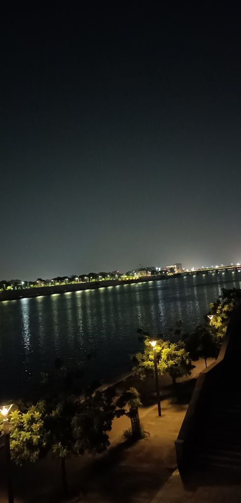 Riverfront Snap, Riverfront Ahmedabad Snapchat, Ahmedabad City Photography, Ahmedabad Night Snap, Riverfront Ahmedabad, Splendor Bike Background, Splendor Bike, Bike Background, Ahmedabad City