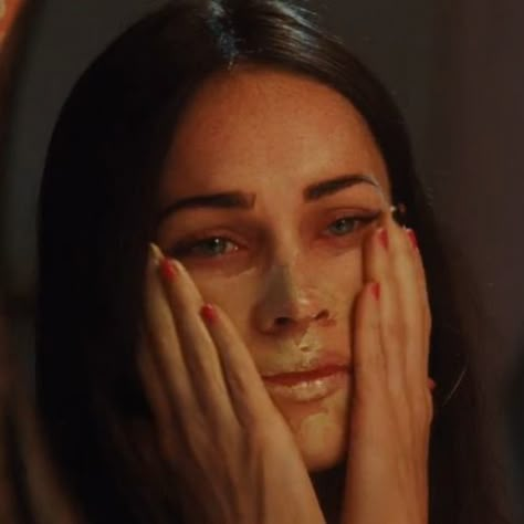 Female Hysteria, Mad Women, I Love Cinema, Jennifer's Body, Pretty When You Cry, Gone Girl, Sofia Coppola, Crazy Girls, Megan Fox