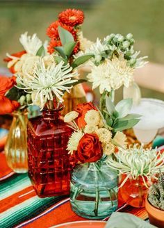 Flower Centerpieces Mexican Theme, Fiesta Rehearsal Dinner Centerpieces, Mexican Farmers Market, Fiesta 50th Birthday Ideas, 40th Birthday Margarita Theme, Mexican Graduation Centerpieces, Elevated Mexican Party, Mexican Dinner Party Tablescape, Cinco De Mayo Party Decor