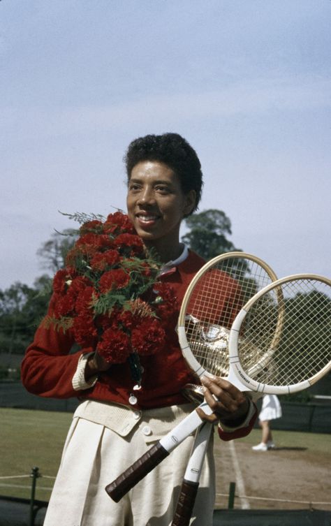 Althea Gibson Althea Gibson, Arthur Ashe, Tennis World, Sports Center, Tennis Racquets, Hot Shots, Women's Sports, Great Night, Tennis Player