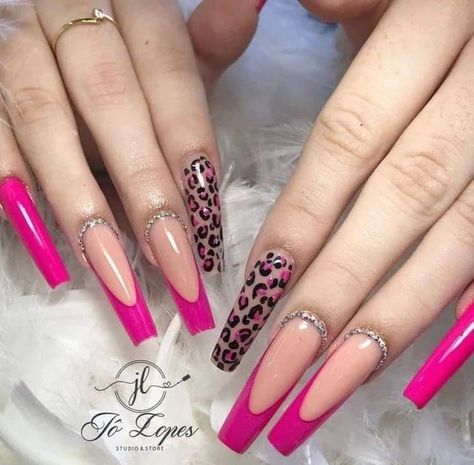 Nails Patygirl, Buchonas Nails, Nails Ideas Coffin, Pink Leopard Nails, Accent Nail Designs, Cheetah Nails, Spring Acrylic Nails, Punk Nails, Leopard Nails