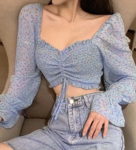 K Fashion, Korean Girl Fashion, Crop Top Outfits, Mode Vintage, Korean Outfits, Teen Fashion Outfits, Looks Vintage, Outfit Idea, Cute Casual Outfits