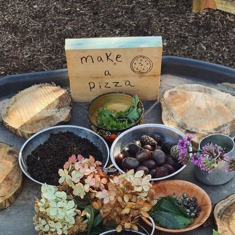 Sam on Instagram Outdoor Curriculum Preschool, Nature Play Garden, Open Ended Outdoor Play, Forest School Mud Kitchen, Nature School Aesthetic, Outdoor Preschool Ideas, Nature Based Daycare, Outdoor Play Ideas Preschool, Nature Preschool Curriculum