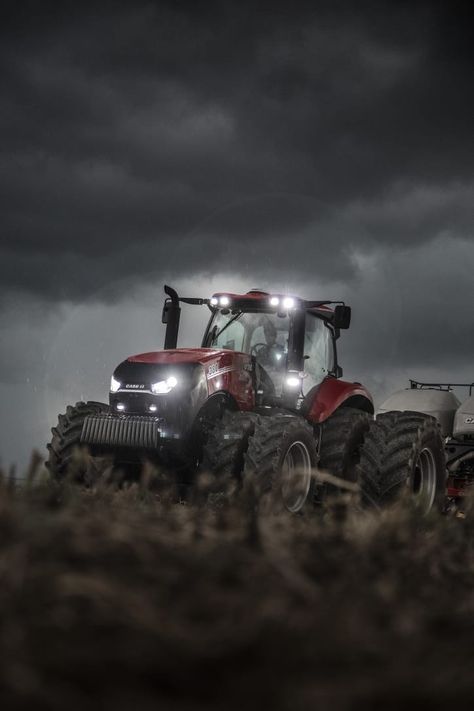 Case Ih Wallpaper, Tractor Aesthetic, Tractor Wallpaper, Tractor Photography, Farming Aesthetic, Framing Pictures, Farmer Tractor, Nature 4k, Tractor Farming