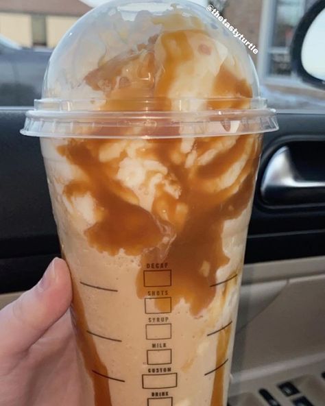 Food Reviews & News on Instagram: “🐢 REVIEW 🐢 • Caramel Ribbon Crunch Frappuccino from Starbucks • Buttery caramel syrup blended with coffee, milk, and ice, then topped…” Caramel Ribbon Crunch Frappuccino, Ribbon Crunch Frappuccino, Caramel Ribbon Crunch, Crunch Topping, Starbucks Order, Instagram Review, Caramel Crunch, Starbucks Frappuccino, Caramel Syrup