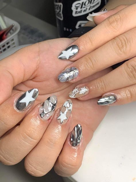 Felix Inspired Nails, Stray Kids Dominate Nails, Straykids Nails Ideas, Kpop Inspired Nails Skz, Stray Kids Nails Ideas, Straykids Ate Nails, Star Inspired Nails, Stray Kids Nails Inspired, Straykids Nails Designs