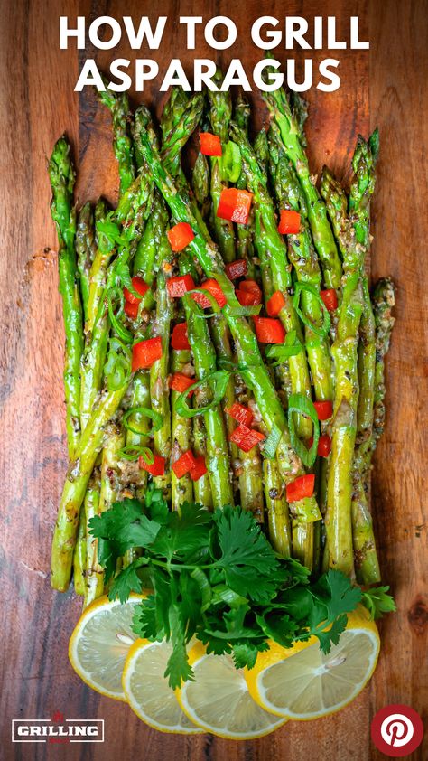 How to Grill Asparagus - Grilling 24x7 How To Grill Asparagus, Asparagus On The Grill, Grill Asparagus, Cook Asparagus, Sides Veggies, How To Cook Asparagus, Fresh Asparagus, Grilled Asparagus, Grilled Vegetables