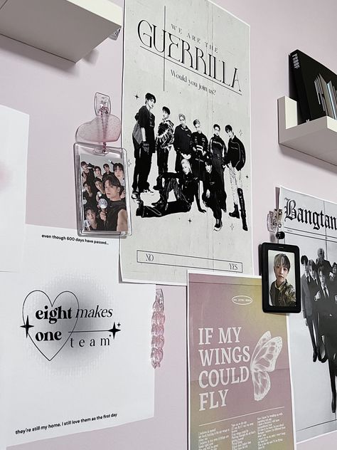 Ateez Wall Decor, Ateez Atiny Room, Kpop Aesthetic Bedroom, Photocard Wall Decor, Ateez Room Aesthetic, Ateez Bedroom, Black And Pink Bedroom Aesthetic, Black And White Kpop Room, Pink White Black Aesthetic