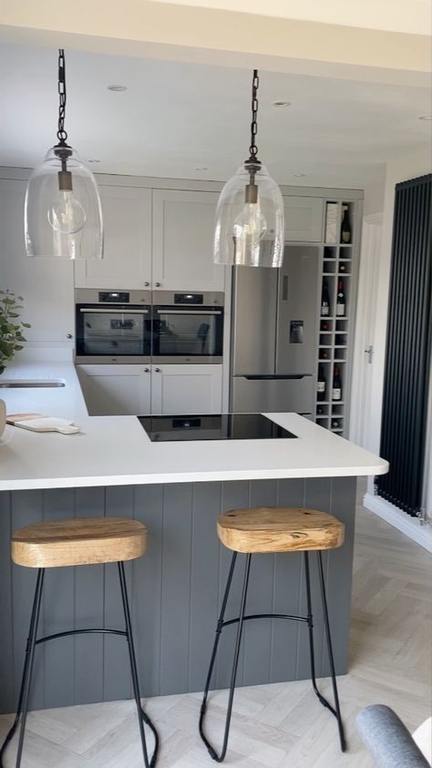 WrightatHome 🖤🌿 on Instagram: “Proud of Scott and his dad for fitting our kitchen themselves. They aren’t joiners, just self taught handy men 🤣. Saved us so much money…” Kitchen Snug, Small Kitchen Inspiration, Kitchen Printables, Modern Black Kitchen, Build House, Kitchen Layout Plans, Instagram Kitchen, Kitchen Redesign, Kitchen Transformation