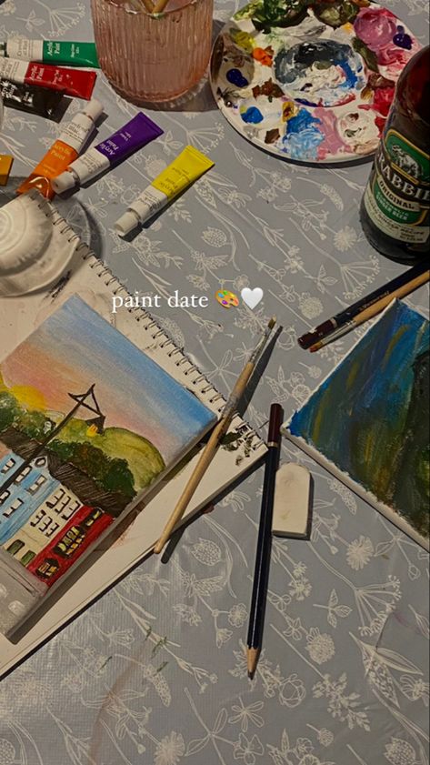 Painting Date, Artsy Photography, Diy Watercolor Painting, Artist Aesthetic, Instagram Layout, Instagram My Story, Instagram Photo Ideas Posts, Diy Watercolor, Foto Ideas Instagram