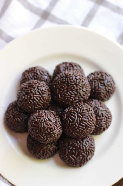 Brazilian Brigadeiros | 12 Tomatoes Bday Snacks, Brazilian Brigadeiro, Brigadeiro Recipe, Brazilian Desserts, 12 Tomatoes Recipes, Holiday Eating, 12 Tomatoes, Sweets Candy, Chocolate Sprinkles