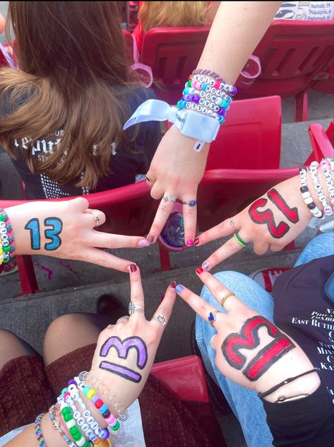 Glitter 13 Hand Taylor Swift, Taylor 13 On Hand, Taylor Swift Concert Traditions, 13 Eras Tour Hand, Eras Tour 13 Hand, 13 Hand Taylor Swift, 13 On Hand Taylor Swift, Taylor Swift Concert Ideas, Taylor Swift 13 Hand