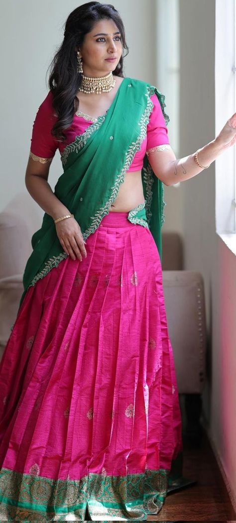 Varshini Sounderajan, Hot Dresses Tight, Vidya Balan, Dresses Tight, Indian Bollywood, Half Saree, Indian Beauty Saree, Bollywood Actress, Tights