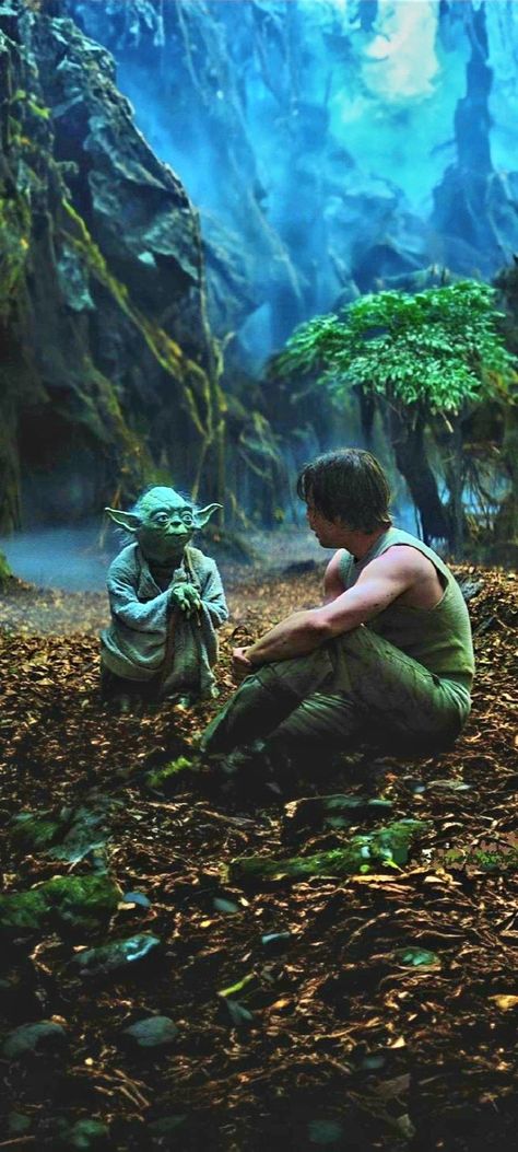 Jexi Movie, Yoda And Luke, Star Wars Wallpaper Aesthetic, Luke Skywalker Wallpaper, Star Wars Endor, Star Wars Gadgets, Star Wars Wallpaper Iphone, Yoda Wallpaper, Yoda Star Wars