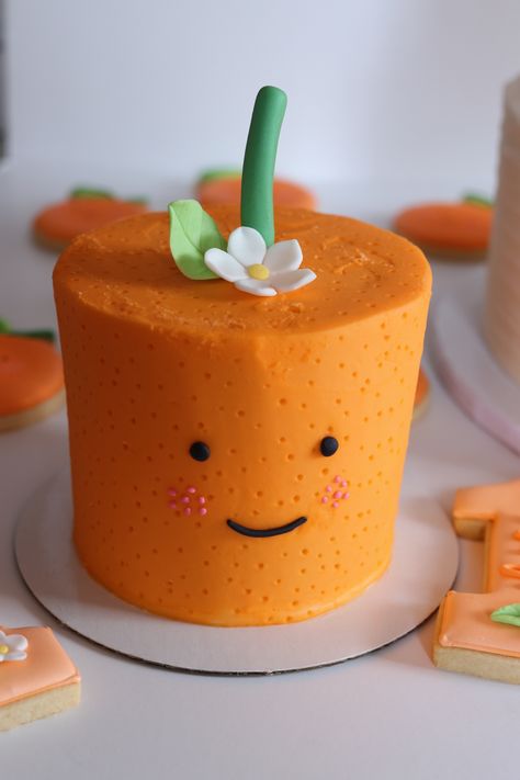 Cutie Orange 1st Birthday, Clementine Birthday Cake, Orange Theme Birthday Cake, Orange Shaped Cake, Little Cutie First Birthday Party, Clementine Birthday Party, Orange 1st Birthday Party, Cutie Themed Birthday Party, Little Cutie Cupcakes