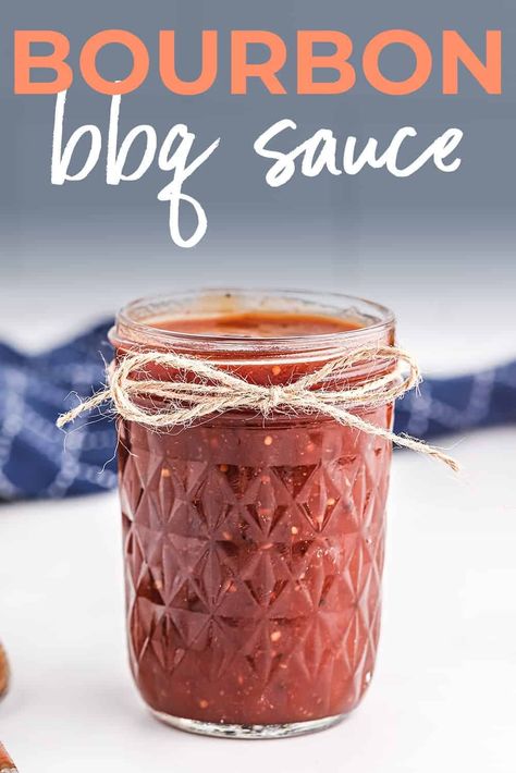 Just 15 minutes to make this homemade bourbon bbq sauce! Perfect for slathering over ribs, chicken, and pork! Texas Bbq Sauce, Vinegar Bbq Sauce, Homemade Bourbon, Bourbon Bbq Sauce, Carolina Bbq Sauce, Chicken Strip Recipes, Homemade Bbq Sauce Recipe, Dip Sauce, Barbecue Sauce Recipes