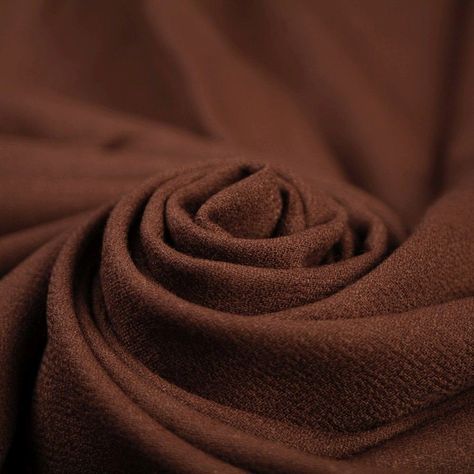 Crepe Chocolate, Chocolate Brown Fabric, Quilting Fashion, Fashion Crafts, Chocolate Brown Colour, Plain Fabric, Brown Pattern, Foundation Paper Piecing, Chocolate Color