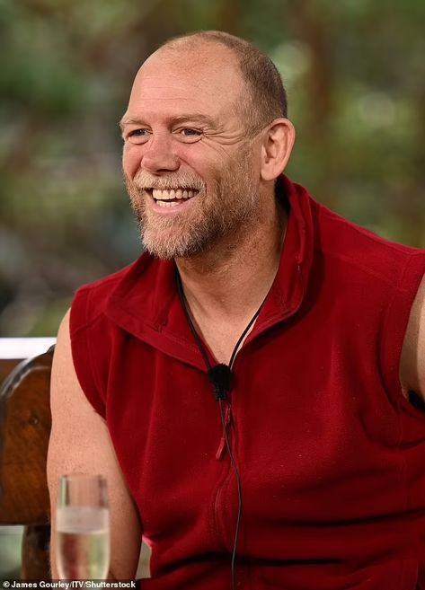 I'm A Celebrity 2022: Mike Tindall is the EIGHTH star to be eliminated | Daily Mail Online Declan Donnelly, Get Me Out Of Here, Zara Tindall, Zara Phillips, Jill Scott, Mike Tindall, Boy George, Rugby Players, The Royal Family