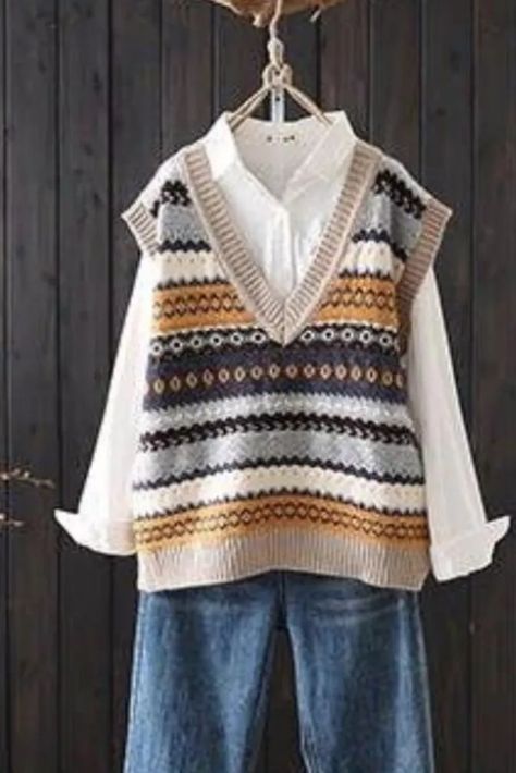 Shirt And Jumper, Street Wear Women, Sweater Vest Outfit Women, Plaid Sweater Vest, Geometric Clothing, Sleeveless Jumper, Cable Knit Jumper, Knitted Vest, Sweater Vest Women