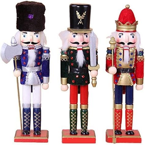 Nutcracker Crafts, Nutcracker Figures, Nutcracker Decor, Nutcracker Christmas Decorations, Wooden Nutcracker, Christmas Soldiers, Nut Cracker, Nutcracker Soldier, Nutcracker Ornaments