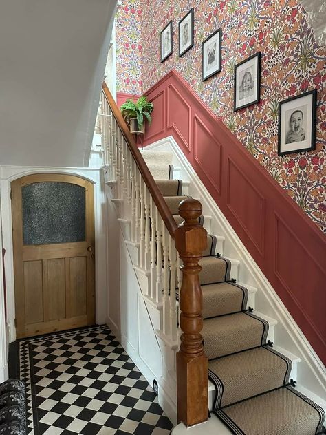 Hallway Staircase Ideas, Red Hallway, Hallway Decorating Ideas, Victorian Hallway, Hallway Colours, Narrow Hallway Decorating, Red Can, Hallway Designs, With Wallpaper