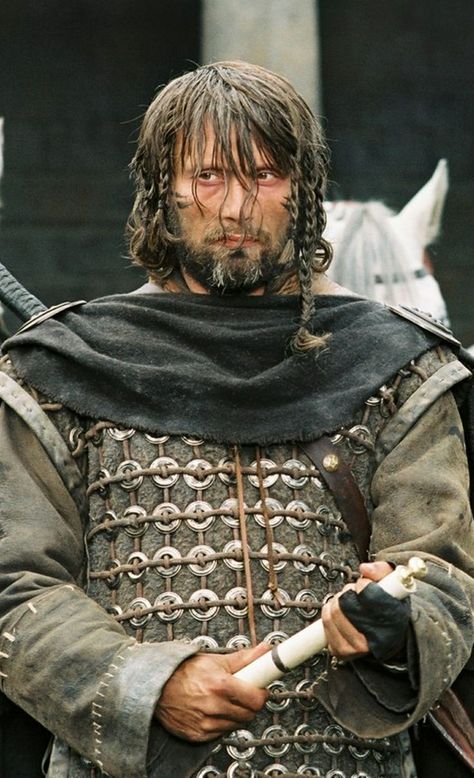 King Arthur (2004) King Arthur Tristan, Mads Mikkelsen King Arthur, Tristan King Arthur 2004, King Arthur Movie 2004, King Arthur Film, Medieval Pictures, Arthur Movie, King Arthur Movie, King Arthur 2004