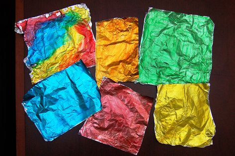 Colored Aluminum Foil | Craft Recipes & How-To's | FirstPalette.com Foil Crafts Ideas, Tin Foil Crafts, Foil Crafts, Aluminum Foil Crafts, Foil Embossing, Craft Recipes, Paint Recipe, Aluminum Foil Art, Aluminum Crafts