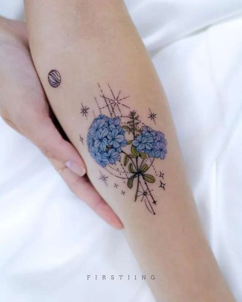 Hydrangea Dragonfly Tattoo, Cute Small Tattoo Ideas, Tattoo Locations, Vertical Tattoo, Hydrangea Tattoo, Tattoo Ideas Males, Flower Tattoo Meanings, Small Tattoo Ideas, Dragonfly Tattoo