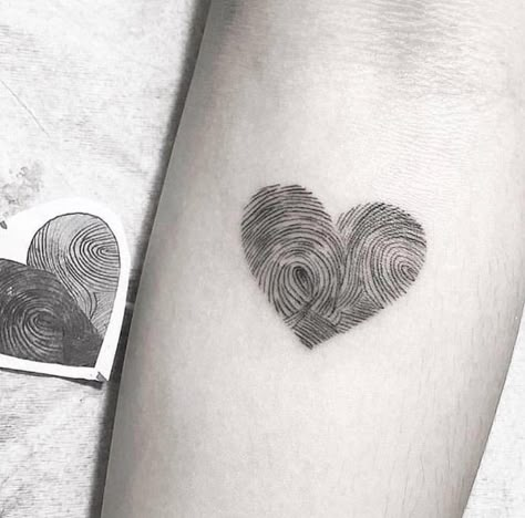 Thumbprint Tattoo, Fingerprint Tattoos, Mama Tattoo, Tattoo Trend, Cat Tattoos, Tiny Tattoo, Dad Tattoos, Sister Tattoos, Tattoos For Daughters