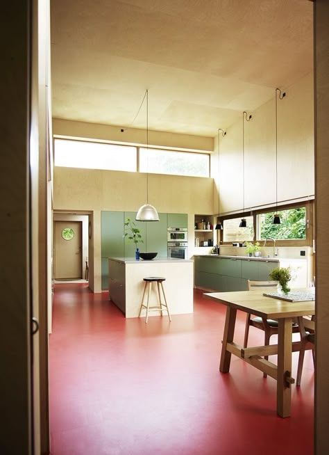 Marmoleum Floors, Linoleum Flooring, Flooring Trends, Casa Vintage, Floor Design, Linoleum, 인테리어 디자인, Kitchen Flooring, Kitchen Interior