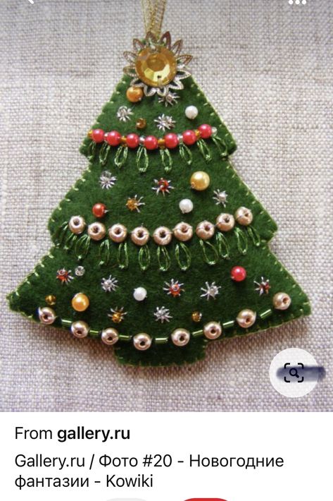 Christmas Felt Decorations, Diy Felt Christmas Ornaments, Felt Crafts Christmas, Christmas Felt, Felt Christmas Decorations, Christmas Applique, Cross Stitch Christmas Ornaments, Felt Christmas Tree, Handmade Christmas Decorations