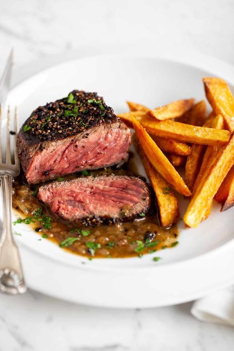 Julia Child's Steak au Poivre Recipe | Leite's Culinaria Steak Au Poivre Recipe, Food Essentials, Roasted Beef, Julia Child Recipes, Rib Eye, Pepper Steak, French Cooking, Julia Child, Dinner Recipes For Kids