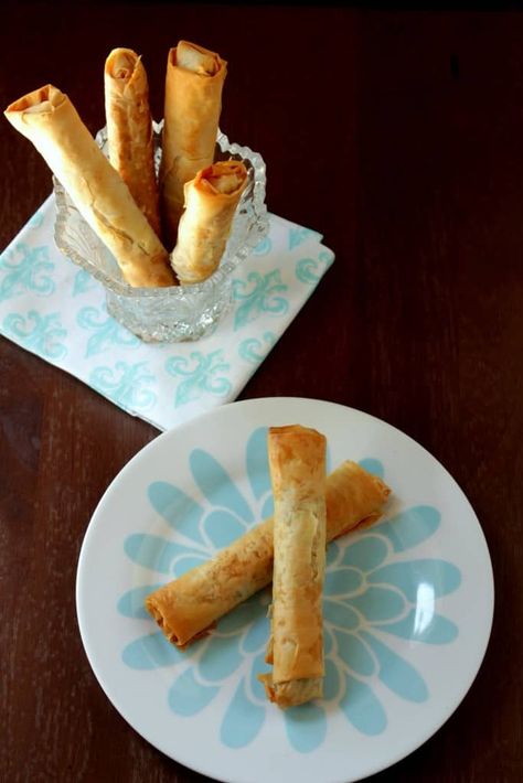 Turkish Cigar Pastry – Savory Spinach & Feta Cigars Turkish Cigars, Feta Cigars, Pastry Savory, Middle Eastern Cuisine, Mexican Appetizers, Bruschetta Ingredients, Top Chicken Recipes, Spinach Feta, Roasted Butternut Squash Soup