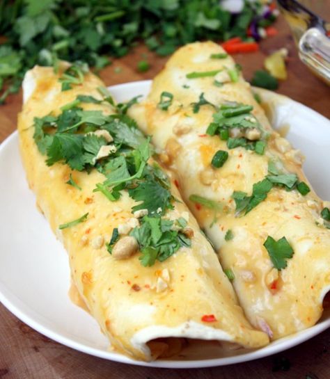 Thai Chicken Enchiladas - thai meets mexican fusion! Thai Fusion Food Idea, Thai Enchiladas, Mexican Fusion Recipes, Mexican Fusion, Chicken Enchiladas Recipe, Food Fusion, Fusion Dishes, Enchiladas Recipe, Coconut Sauce