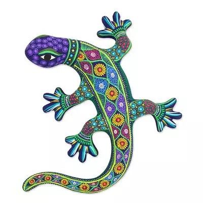 Gecko Tattoo, Lizard Art, Mexican Folk Art Painting, Lizard Tattoo, Mexican Ceramics, Mexico Art, Painted Gourds, Dot Art Painting, Ceramic Animals