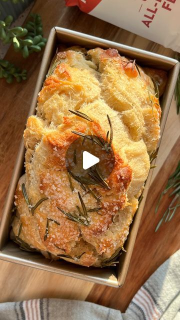 Foccacia Bread Loaf, Foccacia Bread In Loaf Pan, Focaccia Loaf, Foccacia Bread Recipes, Homemade Jaffa Cakes, Focaccia Dough, Easy Focaccia Bread, Bread For Sandwiches, Easy Focaccia