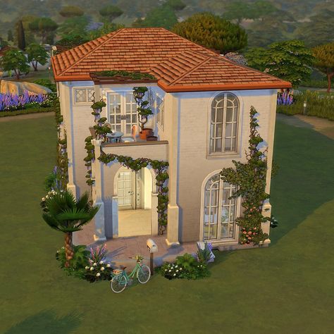 More pics of my recent build :)) Gallery ID: SimmiSweetheart #thesims4 #thesims #sims4 #sims4builds #sims4build #ts4build #ts4 #simscommunity #sims4house #sims4buildsnocc #simstagrammer #simstagram #sccregram Sims 4 Italian House, Small Villa, Italian Farmhouse, Italian House, Sims Community, Sims 4 Build, The Sims4, Sims 4, Farmhouse