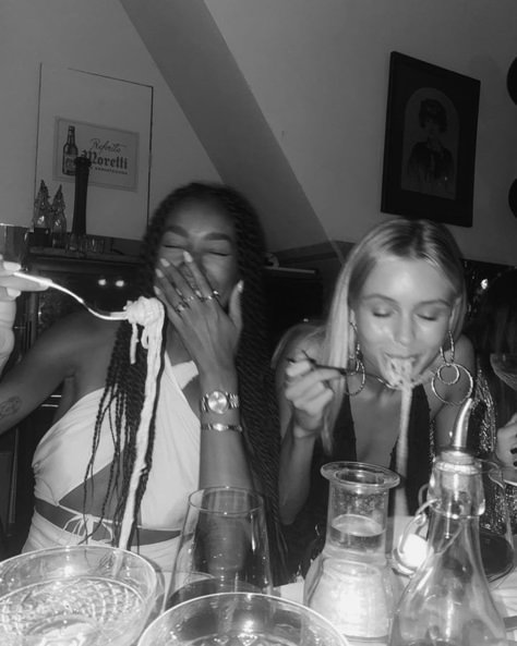 Emotional Eating and How to Overcome It - Poosh Amaka Hamelijnck, Be More Positive, Being Positive, Black And White Girl, Vision Board Pictures, Girl Friendship, Happy Black, Best Friends Aesthetic, Bestie Goals